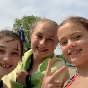 Meet your Posher, Molly